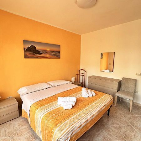 לה מדלנה Murphy Holiday Home - Residenza Guardia Vecchia מראה חיצוני תמונה